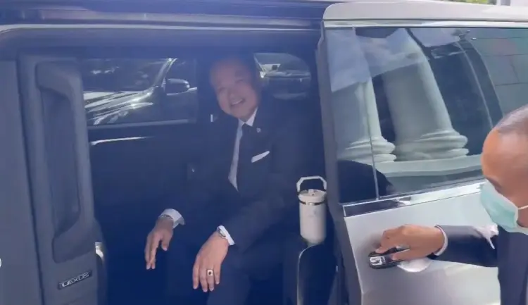 'อนุทิน' โยน'เอกนิติ' แจงทบทวนสิทธิ'บัตรสวัสดิการ' ย้ำเป็นธรรม