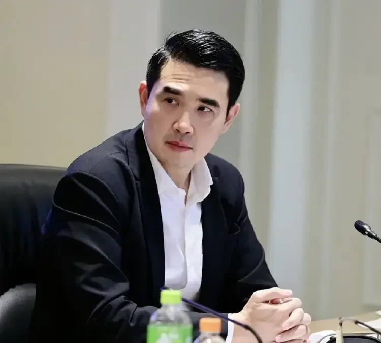 "พาณิชย์" ชี้น้ำมันขาลง ดันราคาปุ๋ย-ถุงพลาสติกลด ยังไร้สัญญาณขึ้นราคาสินค้า