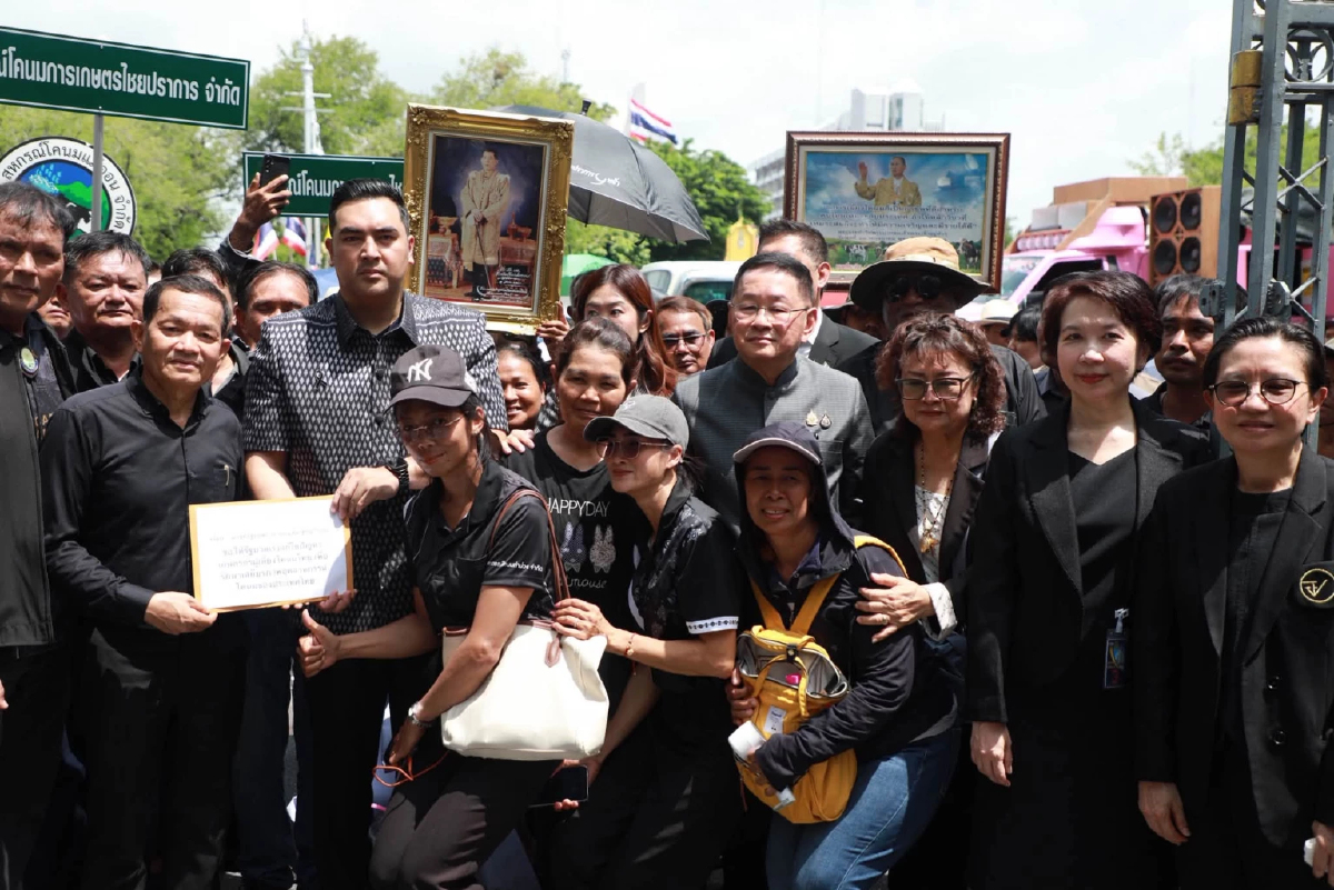 ศธ. รุดจับมือเกษตรกรโคนม เล็งขยายโควตา 'นมโรงเรียน' ถึง ม.3