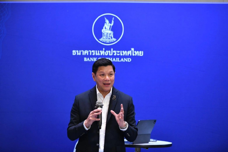 ธปท.ห่วงไทย 'ตกขบวน' อานิสงส์เอไอ ชี้ต่างชาติกินรวบส่งออกอิเล็กฯ ใช้ชิ้นส่วนนำเข้าพุ่ง 70%