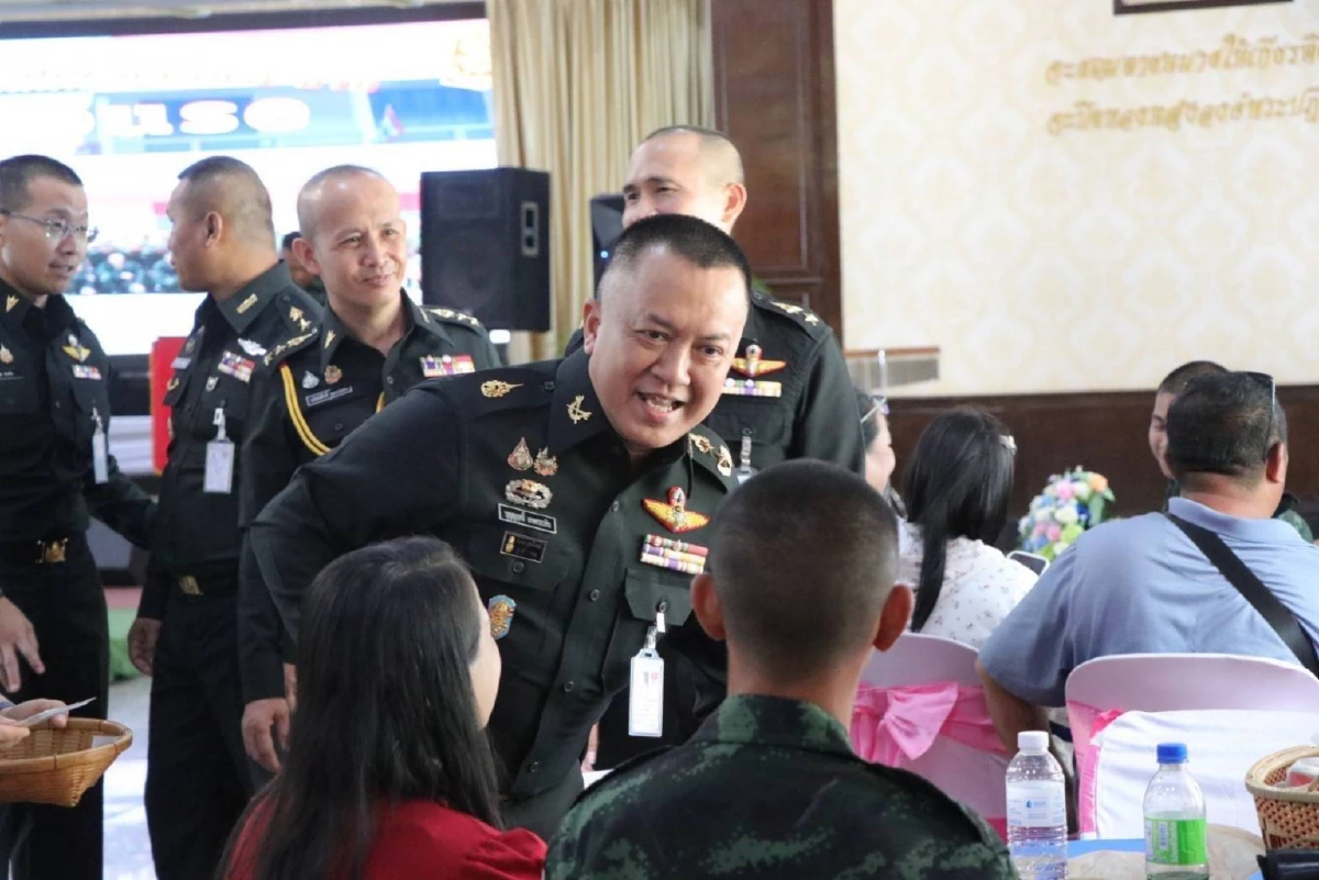 มทบ.38 เปิดบ้านทหารใหม่ มอบรางวัลพลทหารยิงปืนดีเยี่ยม
