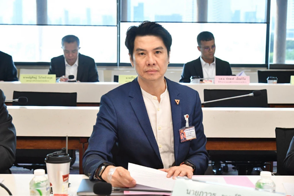'ภาวุธ' ปัดชิ่งพบดีเอสไอ เผยไม่ได้หมายเรียกที่ 2 ยัน 3 ส.ค.พร้อมไป