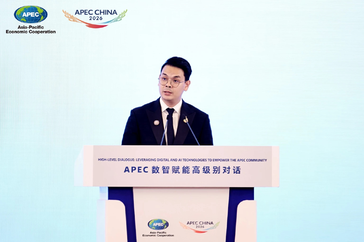 ‘ดีอี’ วางหมาก AI ดันไทยสู่ศูนย์กลางภูมิภาค ชู ‘ธรรมาภิบาล-โครงสร้างพื้นฐาน-คน’