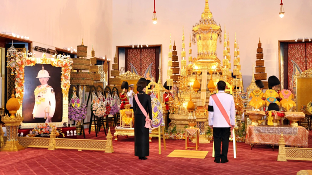 ในหลวง-พระราชินี ทรงบำเพ็ญพระราชกุศลปัญญาสมวาร 50 วัน พระราชทานพระศพ เจ้าฟ้าพัชรกิติยาภาฯ
