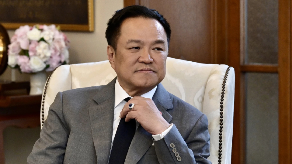 ‘อนุทิน’ ขู่ ‘ปรับครม.’ เซ่น เรตติ้งตกต่ำ รับ มีปัญหา เรียกเฉ่งรมต.เย็นนี้