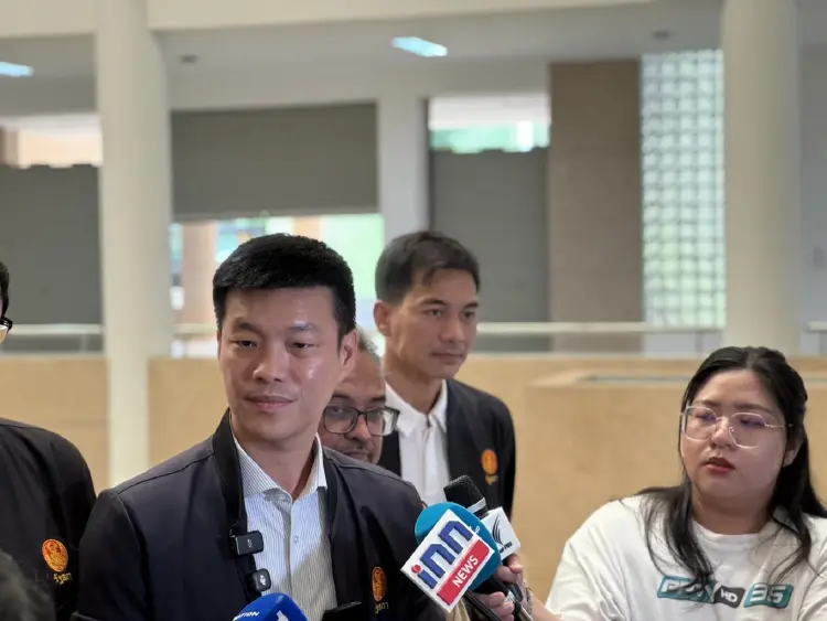 'ณัฐพงษ์' รอจังหวะเหมาะยื่นซักฟอก มั่นใจฝ่ายค้านล้มรัฐบาลได้
