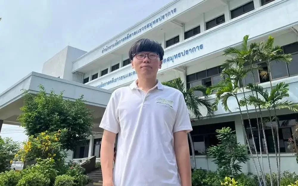 'เนติวิทย์' บอก 'บิ๊กดุลย์' แก้ปัญหาหนีเกณฑ์ทหาร ให้เลิกบังคับเกณฑ์