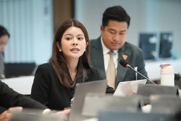 'ภคมน' อึ้ง โกงสอบท้องถิ่น 4.5 พันล. รัฐยังไม่แจ้ง ปปง.สอบเส้นเงิน