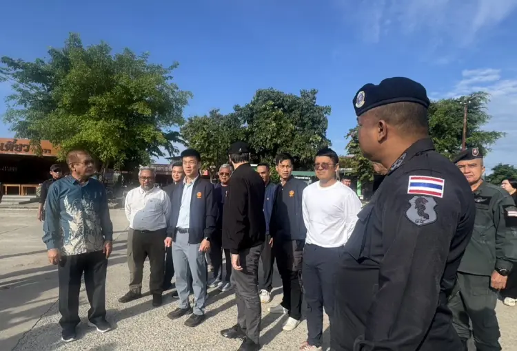 ‘ผู้นำฝ่ายค้าน’ ติดตามเหตุบึ้มปั๊มน้ำมัน นราธิวาส ด้าน ทหาร วอน ทบทวน กำลังไม่พอ