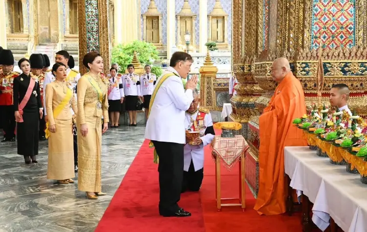 ในหลวง-พระราชินี เสด็จฯ ไปในการพระราชพิธีเฉลิมพระชนมพรรษา 28 กรกฎาคม 2569