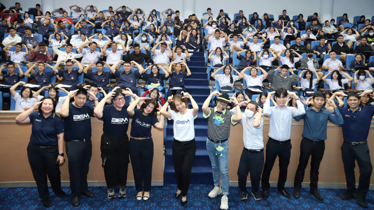 BEM พาน้องพิชิต TCAS ปีที่ 18 ยกทีมติวเตอร์บุกถึงโรงเรียน ชวนน้องสมัครก่อนพลาดโอกาส