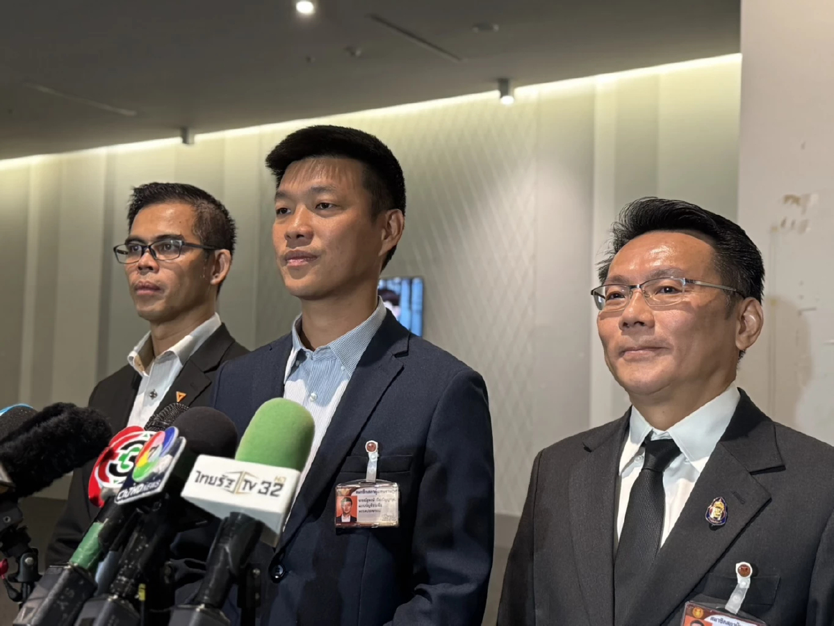 ปชน.ยื่นซักฟอกสมัยประชุมหน้า ลั่นรัฐบาลแผลเต็ม ไล่เก็บทุกบิล