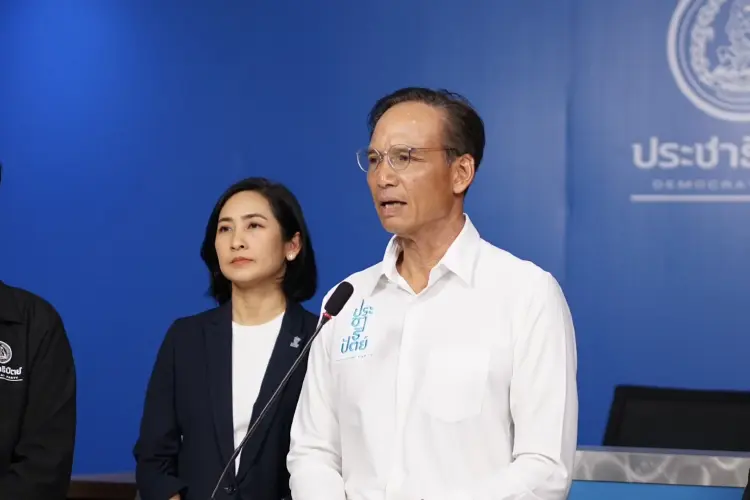 'ปชป.' จ่อชง กมธ.สภาฯ  สอบโครงการช่วย SME ไม่โปร่งใส-ส่อล็อกสเปค