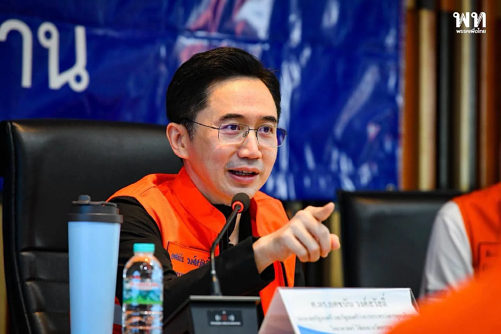'ยศชนัน' ลุยฟื้นฟูน้ำท่วมน่าน ระดมทหาร 700 นายลงพื้นที่ล้างโคลน