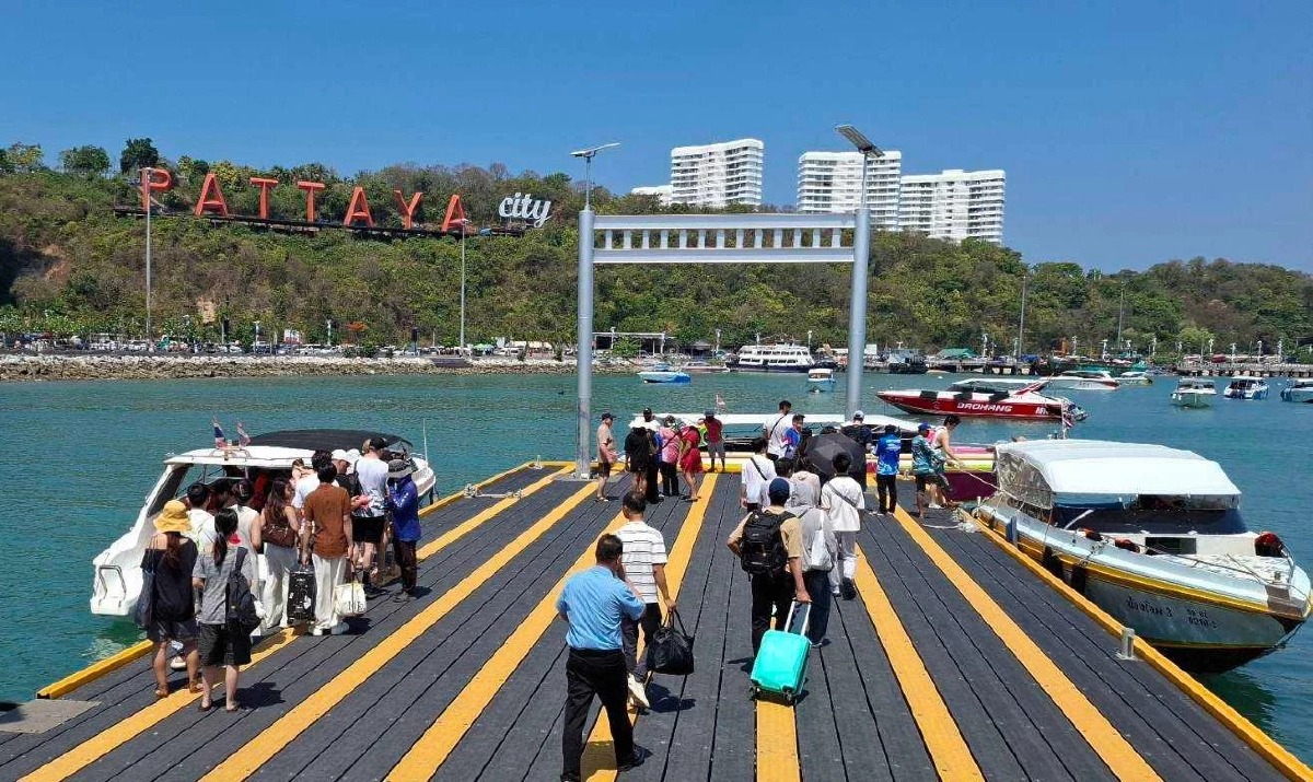 เมืองพัทยาเปิดโฉม “สะพานคลื่น” แหลมบาลีฮาย แลนด์มาร์กใหม่รับ MICE City