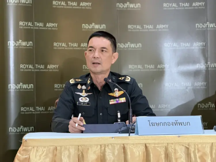 'ผบ.ทบ.' ขันน็อต 'การข่าว'หลังป่วนใต้กว่า 50 จุด 'โฆษก ทบ.' ยันไม่ล้มเหลว