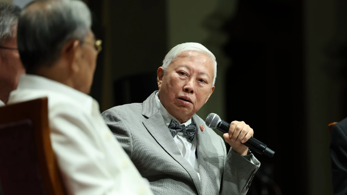 'บวรศักดิ์' ชงอภิวัติรธน. ริบอำนาจ 'กกต.' จัดเลือกตั้ง ฟื้นถอดถอน