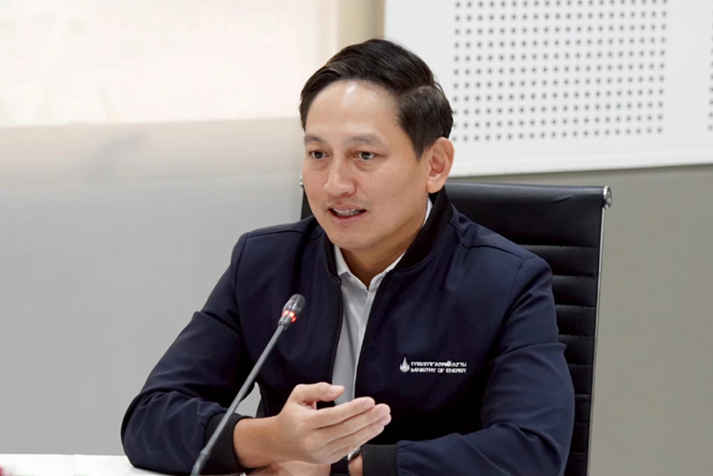 'พลังงาน' รับมือโลกผันผวน ตรึง LPG 423 บาท แม้กองทุนน้ำมันฯ ติดลบ 7.1 หมื่นล้าน