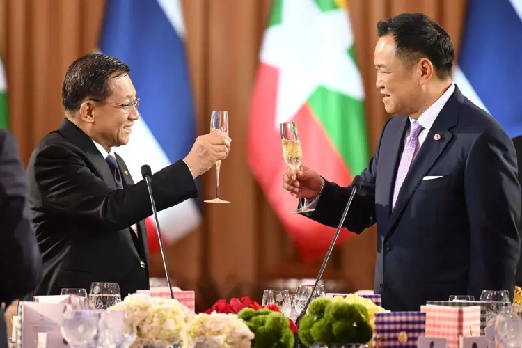 'ไทย–เมียนมา' เกมวัดใจบนหลักประกันเปราะบาง จับตา 'มิน ออง หล่าย' พิสูจน์มิตรภาพ