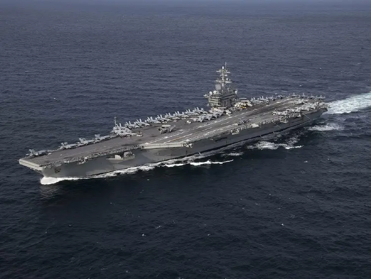 เรือ USS Abraham Lincoln สหรัฐ แวะพักไทย ทร. แจง ฟื้นฟูกำลังพล ไม่โยงสถานการณ์ใด