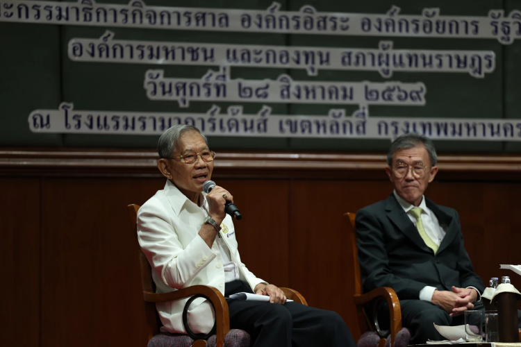 'วิชา' ชี้วิกฤติองค์กรอิสระ เป็นปัญหาประเทศ หนุนแก้รธน.