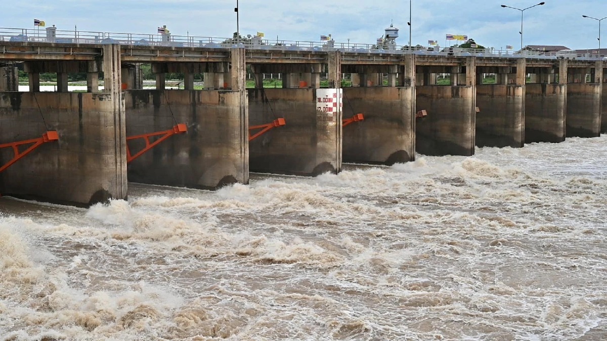 สถานการณ์น้ำทั่วประเทศ ล่าสุด แตะ 64% ระวังฝนตกหนัก-น้ำทะเลหนุน