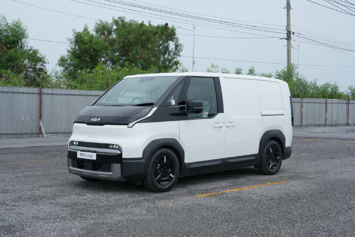 เกีย เสริมตลาดรถพาณิชย์ ‘PV5’ เปิดแผนรถใหม่ 5 รุ่น ดันยอดหมื่นคัน