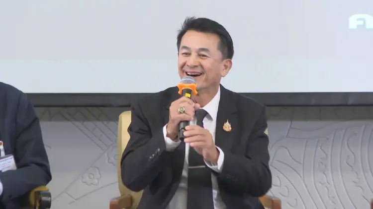 'ชลน่าน' ร่วมวงฝ่ายค้าน ยัน พท.ไม่ห้าม ชี้ กลไกตรวจสอบอ่อนแอ หนทางสู่วิกฤตศรัทธา