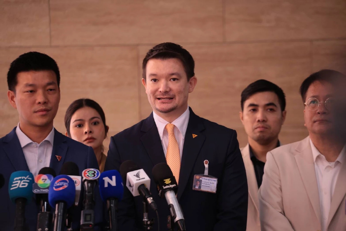 ปชน.บี้รัฐบาล ถกปมมลพิษน้ำ-อากาศกับ 'มิน อ่อง หล่าย' ด้วย