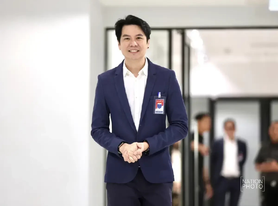'ภาวุธ' พบดีเอสไอแจงปม Forex รับลดบทบาทตรวจ TH-AI ปัดแลกคดี