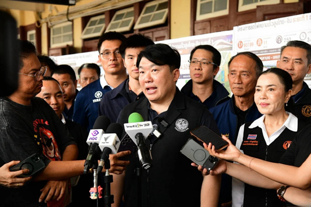 'สิริพงศ์' ลุยโคราช เร่งโปรเจกต์สร้างราง - ถนน ยัน 'ไฮสปีดไทยจีน' เปิดปี 74