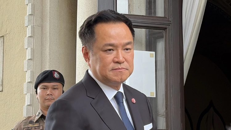 ‘อนุทิน’ ป้อง ‘ทองเจือ’ ที่ปรึกษาฯนายกฯ ไม่เกี่ยวโกงสอบท้องถิ่น
