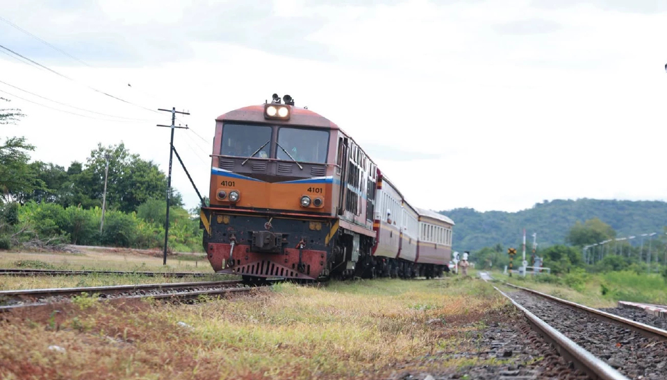 รฟท. ปรับแผน 8 ขบวน เหตุระเบิดรางรถไฟ เช็กเส้นทาง-งดเดินรถที่นี่!