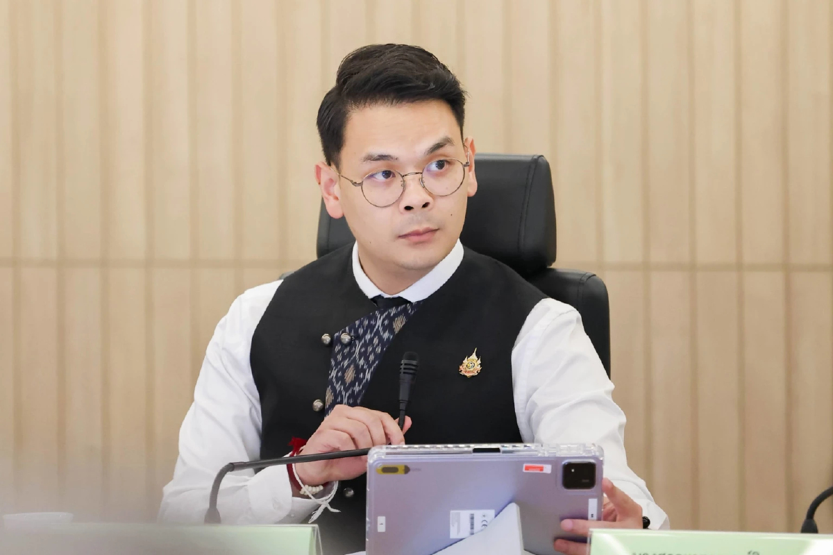 ‘ไชยชนก’ ลั่น TH-AI Passport เปิดใช้ไม่เกิน 1 ก.ย. ปรับสัญญาสู่ ‘จ่ายตามใช้งานจริง’