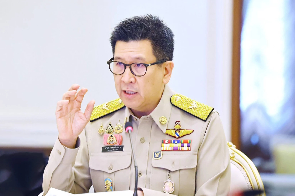 'เอกนิติ–BOI' เร่งลงทุนครึ่งปี เงินสะพัด 5.35 แสนล้าน สร้างงานกว่า 6.3 แสนตำแหน่ง