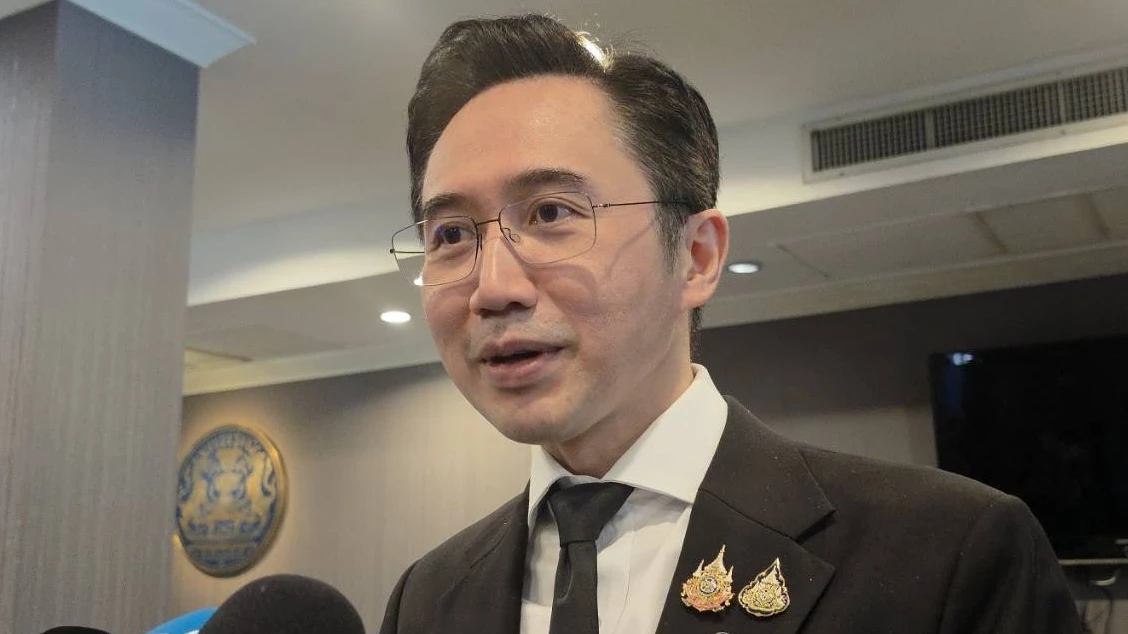 ‘ยศชนัน’ เผย ‘พท.-ภท.’ ปึ้ก ทำงานเต็มที่ เมินกระแสพลิกขั้ว ส้ม-แดง-เขียว