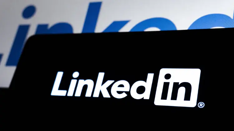 ผู้ใช้กว่า 1 ล้านราย กด ‘ดูเหมือนสร้างด้วยเอไอ’ บน LinkedIn ช่วยแพลตฟอร์มคัดกรอง AI Slop