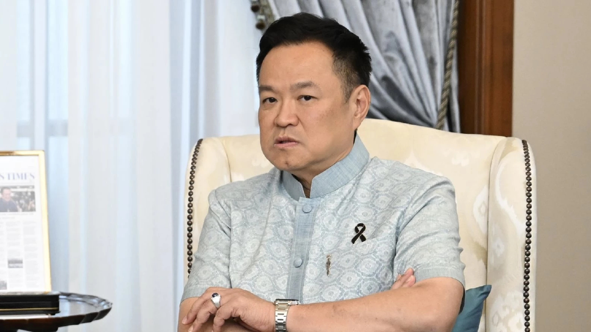 ‘อนุทิน’ ลั่น กลางวง ‘ครม.’ ไม่หวั่น ‘พลิกขั้วรัฐบาล’ เชื่อมั่น รมต.ทุกคน