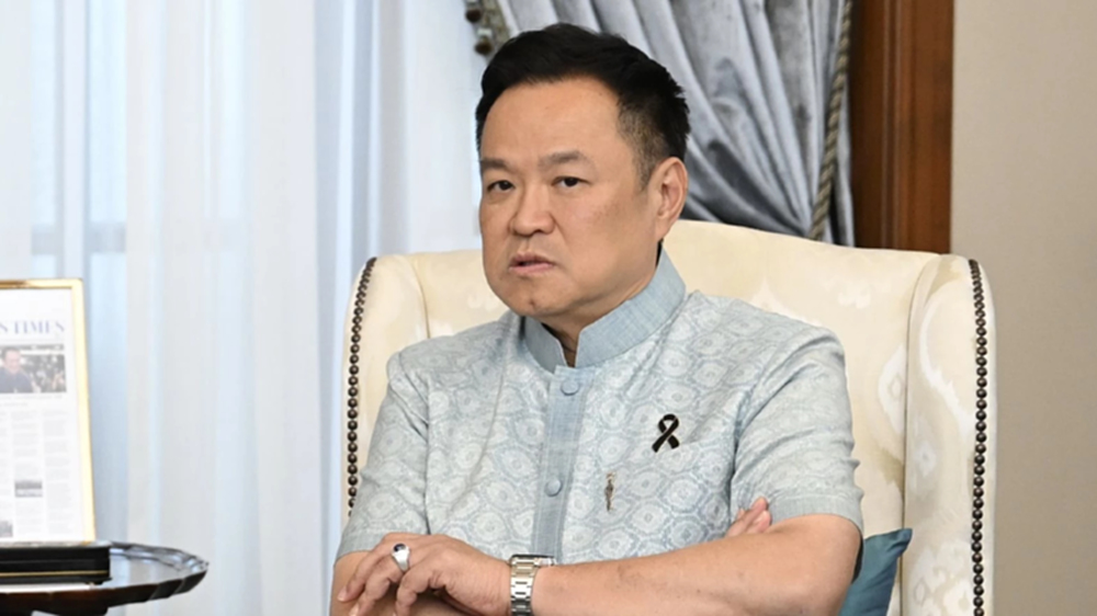 ‘อนุทิน’ ลั่น กลางวง ‘ครม.’ ไม่หวั่น ‘พลิกขั้วรัฐบาล’ เชื่อมั่น รมต.ทุกคน