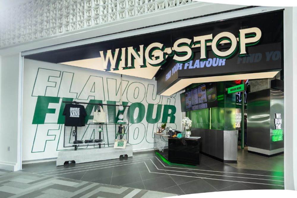 'Wingstop' ผุดแฟลกชิพสโตร์ ดีไซน์ ‘Bangkok Street Energy’ เขย่าตลาดร้านอาหาร