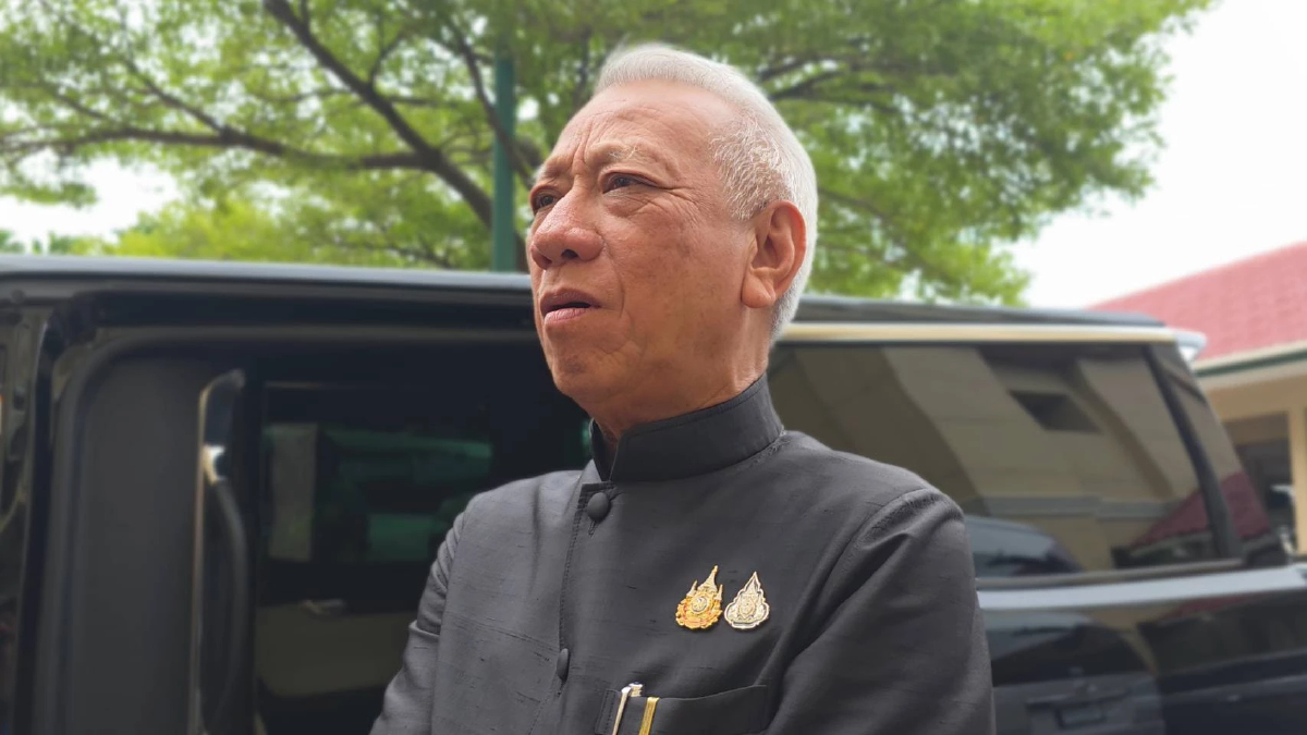 'พิพัฒน์' ยันตั้ง 'ปิยพงษ์" นั่งปลัดคมนาคม ไม่เกี่ยวโควต้าบ้านใหญ่