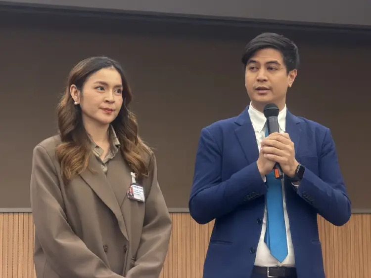 ปชน.ปัดเอี่ยวโกง สว. ท้าเปิดหลักฐาน จี้ กกต.ตรวจเท่าเทียม