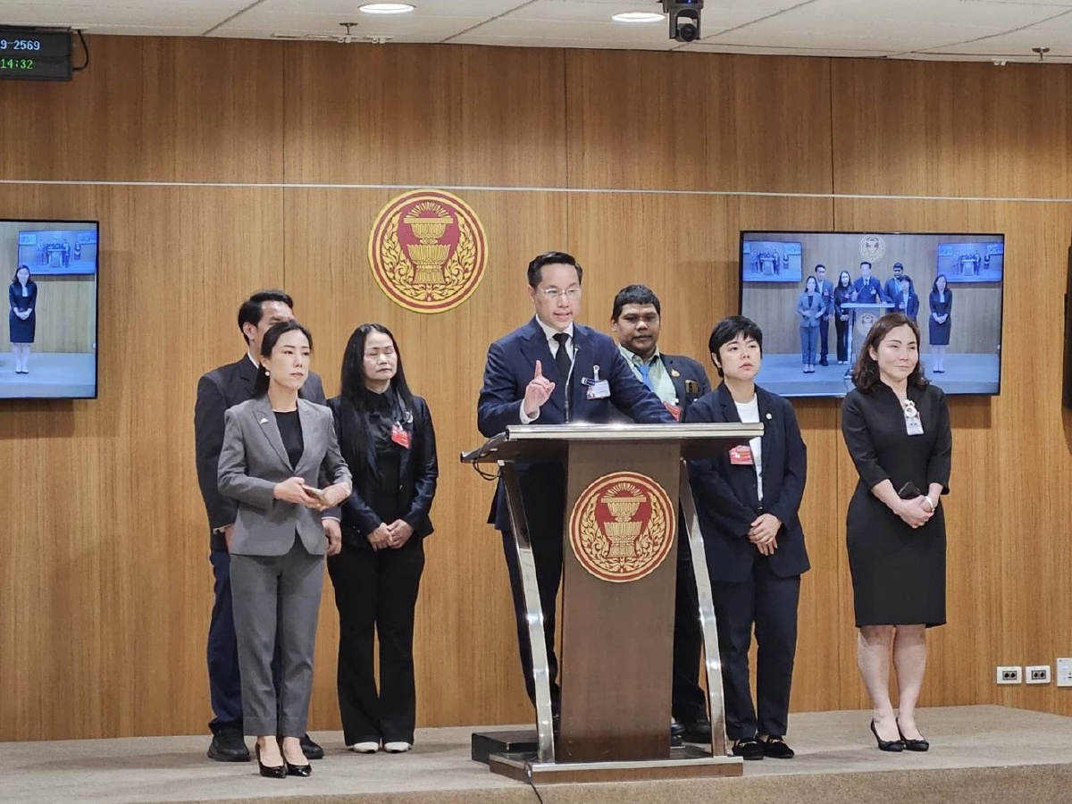 'อรรถวิชช์' จี้ 'รัฐบาล' ขีดเพดานราคาน้ำมัน-หยุดอิงราคาสิงคโปร์