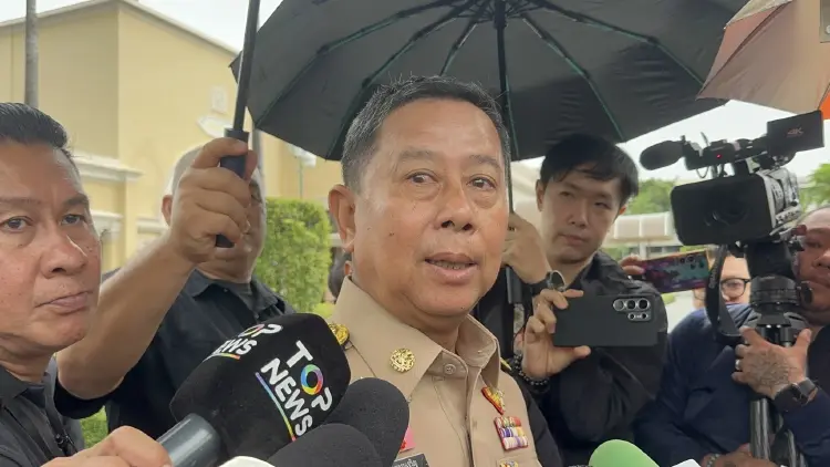 'บิ๊กดุลย์' เผย ทหาร อพยพผู้ประสบภัยน้ำท่วม กทม.-ปริมณฑล เกือบทุกจุดแล้ว