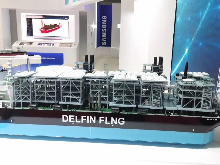 รู้จัก ‘เรือยักษ์ FLNG’ ผลิต LNG ได้เองจากกลางทะเล พร้อมส่งออกขายได้ทันที