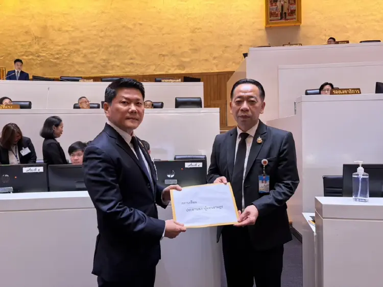 'บุญลือ' แนะแก้ปัญหาชายแดนใต้ จี้จัดการหลักสูตรเรียนภาษาไทย