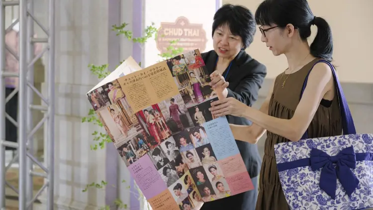 คนญี่ปุ่น แห่ชม 'กิโมโน ผ้าไทย'  ซาบีดา ปลื้ม แฟชั่นทูตวัฒนธรรม