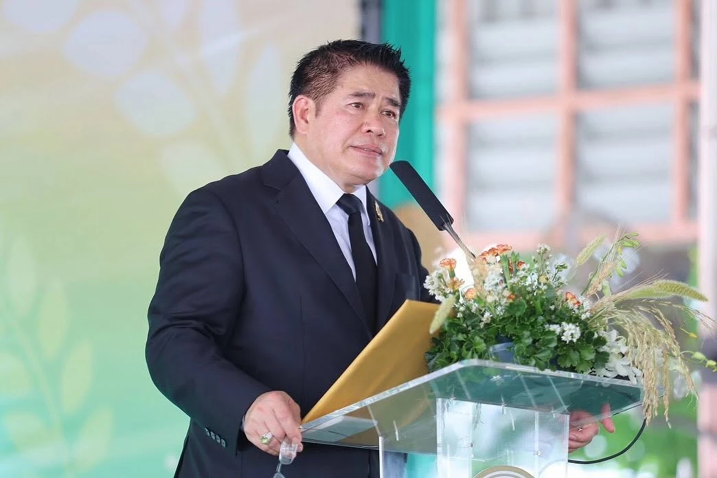 ทรัพย์สินล่าสุด 'ธรรมนัส' 1.1 พันล. เปิดคลังนาฬิกาหรู-กรุพระดัง