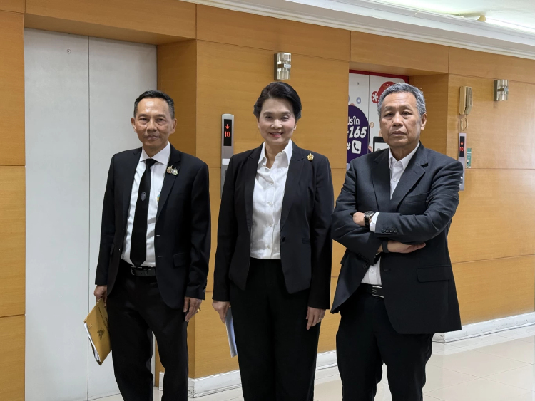 กสทช.วัดกำลัง! 3 กรรมการนัด 6 คนประชุมพรุ่งนี้ ไม่รอ ‘หมอสรณ‘ หลังศาลปกครองรับฟ้อง