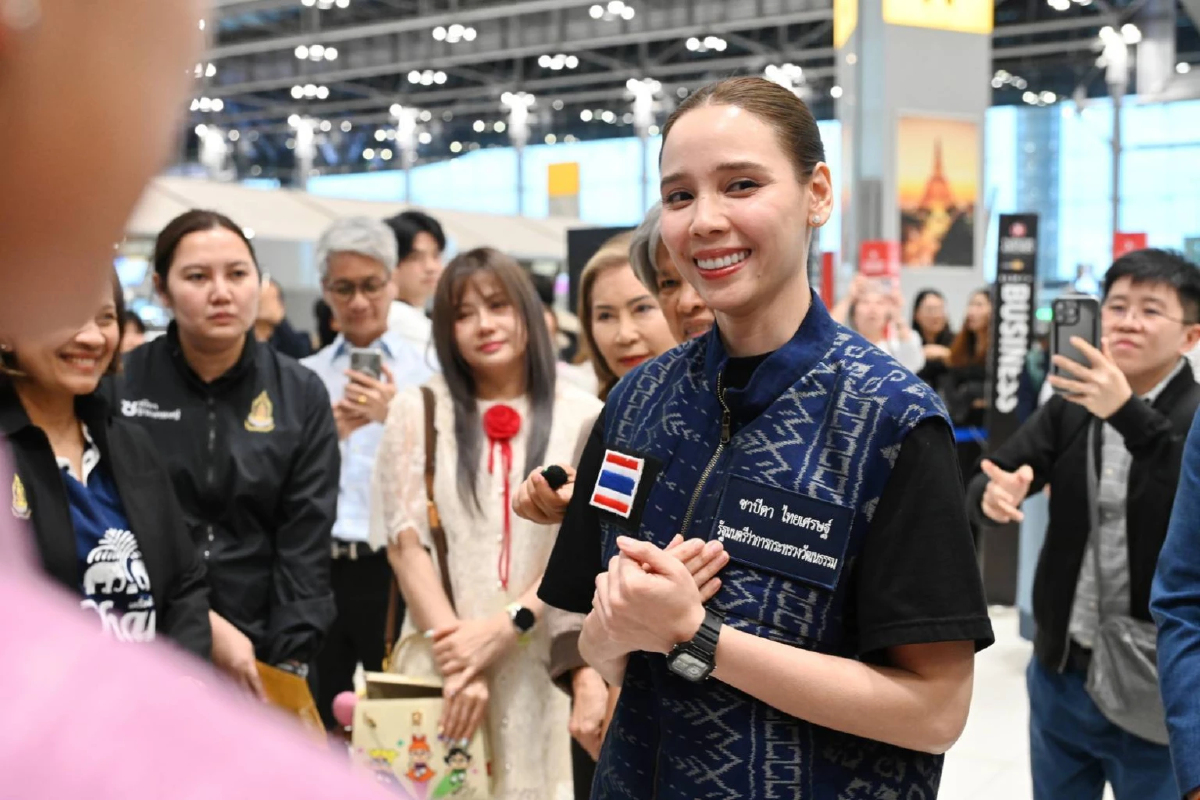 'ซาบีดา' ส่ง 12 เยาวชนไทย สู่กรุงปารีส บอกเล่ารากเหง้าความเป็นไทย บนเวทีโลก
